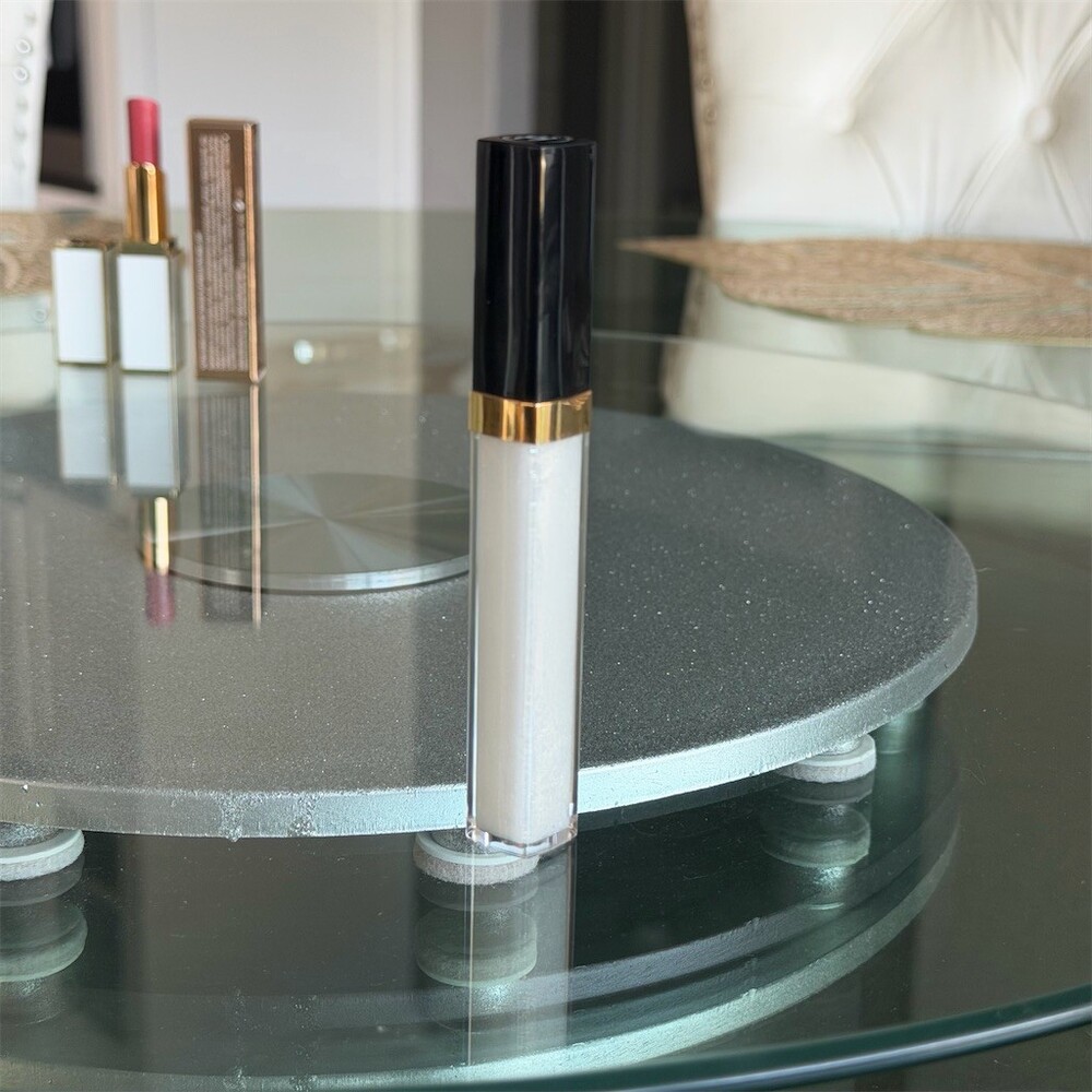 CHANEL Rouge Coco Hydra Gloss Lip Gloss 462 Pearly White Iridescent